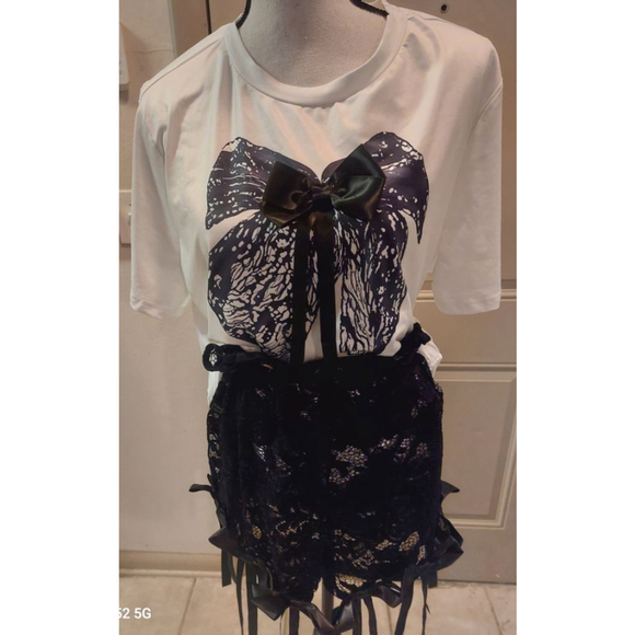 Turn heads with this Lace Bow Embellished Tee & See-through Short 2 piece set. - Picture 1 of 9